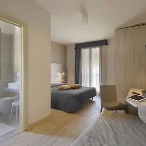 Benetti Hotel